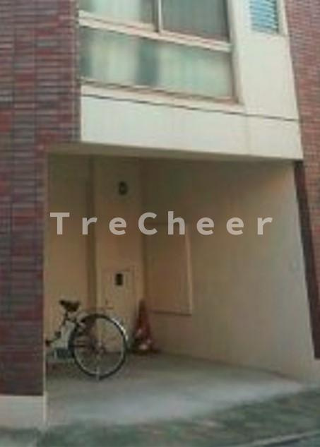 ラフィネYSのエントランス