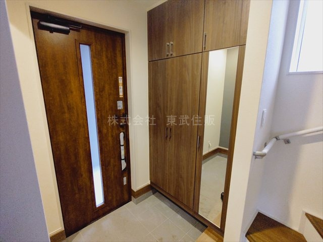 【玄関】 | ふじみ野市仲3丁目 | ゆったりとした玄関です