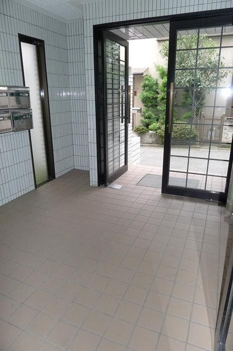 サンピア池尻のロビー