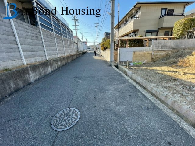 長期優良住宅取得物件　持子1丁目　新築限定1棟の前面道路含む現地写真