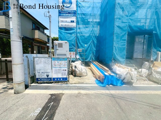 長期優良住宅取得物件　持子1丁目　新築限定1棟の駐車場