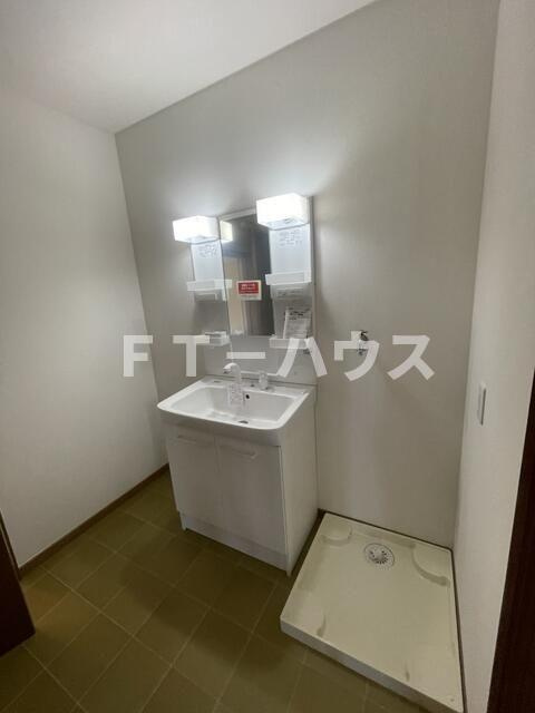 こてはし台戸建の洗面所