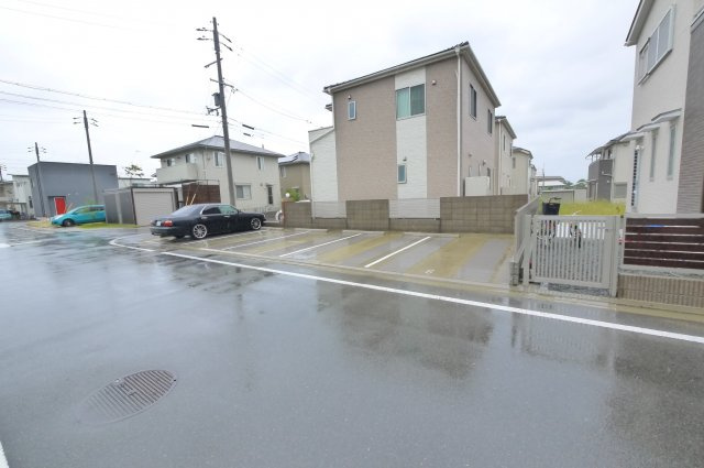 城山台B駐車場
