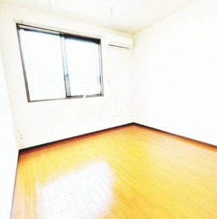 【居間・リビング】 | パークヒルズ壱番館 | 洋室のお部屋です。