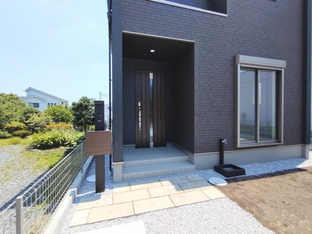 【玄関】 | グラファーレ高崎市石原町3期ー①