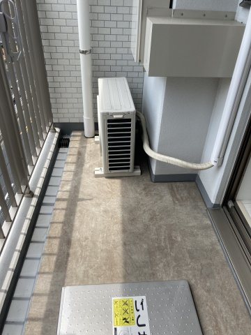 ドムス・スタイル両国のバルコニー