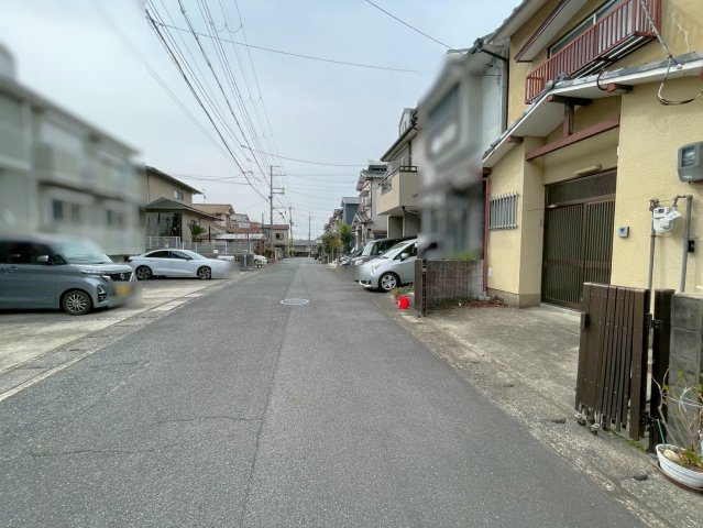 ２０２６年３月リフォーム完了◆地下鉄東西線「小野」駅徒歩９分◆山科区小野荘司町の前面道路含む現地写真|前道