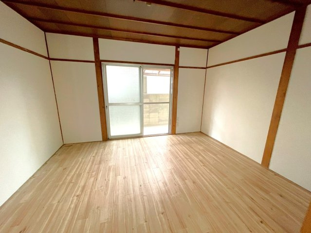 ２０２６年３月リフォーム完了◆地下鉄東西線「小野」駅徒歩９分◆山科区小野荘司町の居間・リビング|リビング