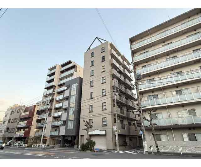 ルアセイントビルの外観
