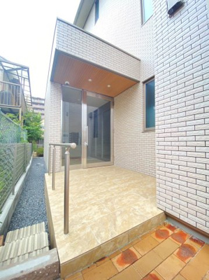 【エントランス】 | RocherVillage