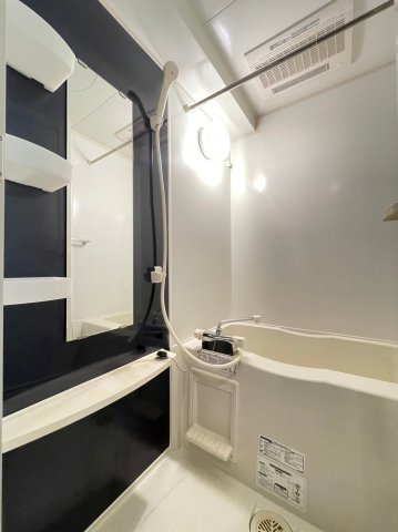 ブレシア銀座イーストの浴室