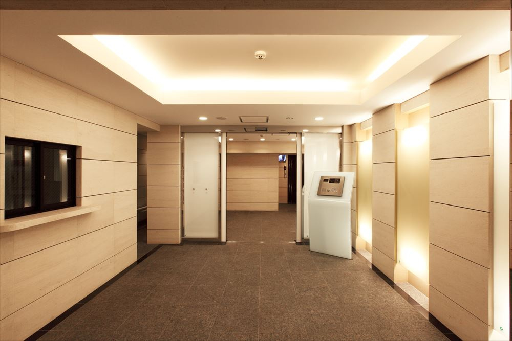 ブレシア銀座イーストのエントランス