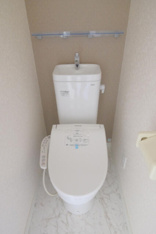シャワー付きトイレ