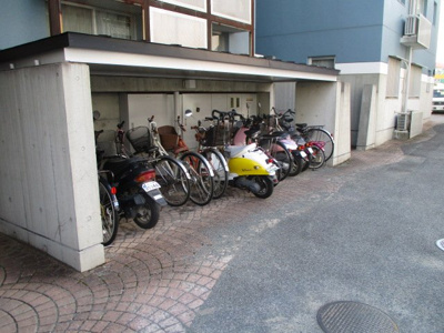 【その他】 | ステーションコタニ | 駐輪場