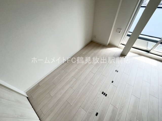 ソルテラスOSAKA緑橋クレアストの洋室