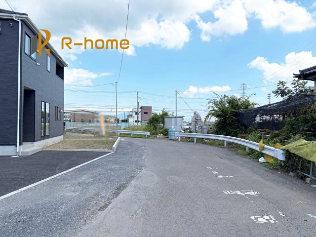 筑西市二木成第2　新築戸建て　3号棟の前面道路含む現地写真|周辺環境も併せて案内致します♪
ぜひ現地へお越しください♪
