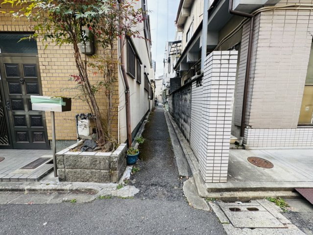 西七条北衣田町　建築条件付土地　２階建プランのその他|間口６mで、北側に落ち着いた住宅街の道が面しています。