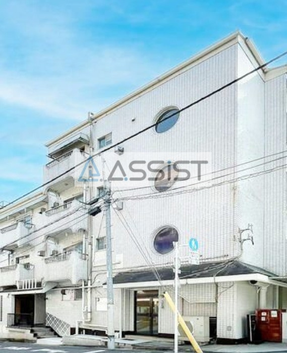 岡本マンションの外観