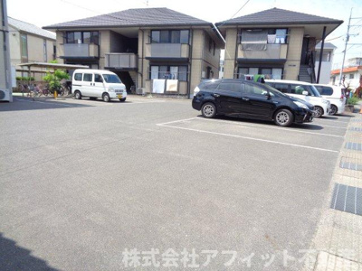 【駐車場】 | PLANET　3