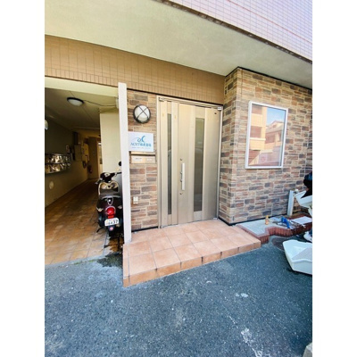 【玄関】 | サウスロック博多