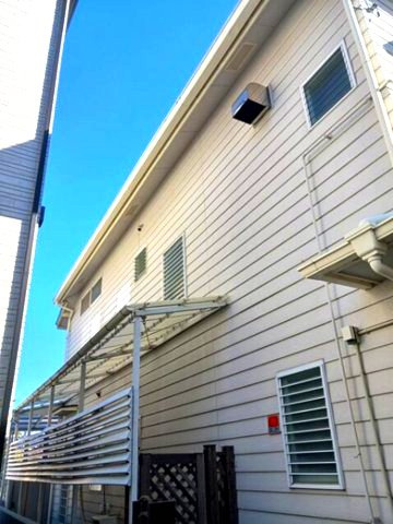 西宮市神園町の外観|貴重なスペースを有効活用！屋根を設けて物干しの出来るスペースや、ストックヤードとして、お家に入れたくない大型荷物など収納。余すことなく利用価値を高める、魅力のあるスペースをぜひ！
