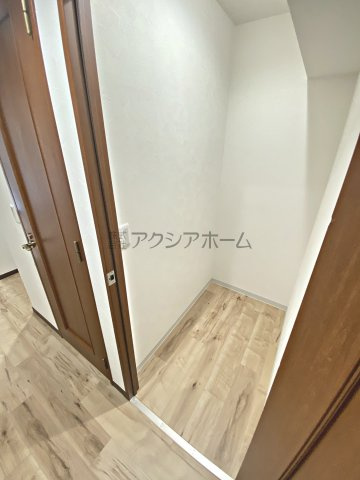 コスモ所沢グランステージの収納|廊下収納