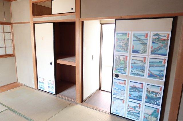 野洲市西河原　中古戸建の和室