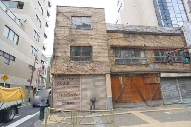 本郷６　土地の外観|☆現況上物有→空渡し予定
☆建築条件なし、お好きなハウスメーカーで再建築可能