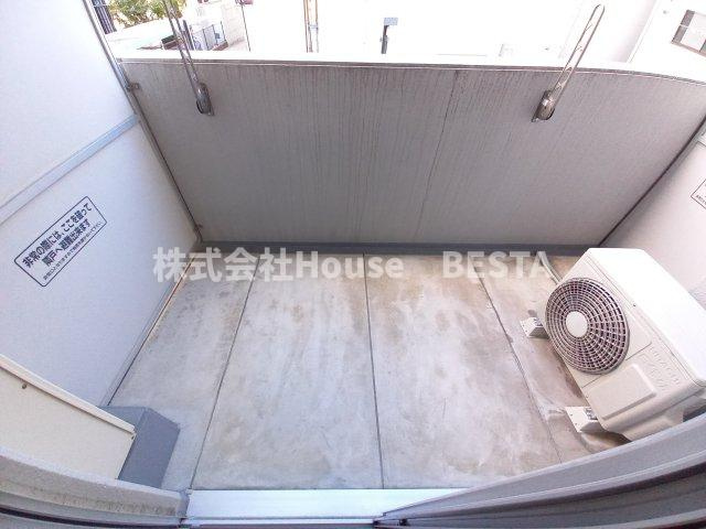 アルファレガロ神戸ウエストのバルコニー