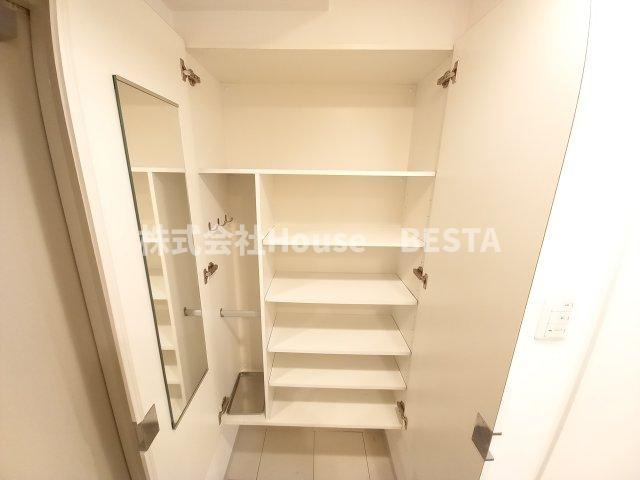 アルファレガロ神戸ウエストの収納