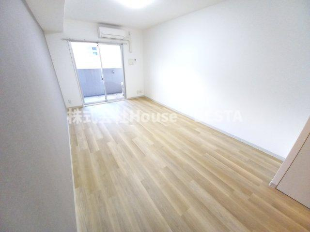 アルファレガロ神戸ウエストの居間・リビング