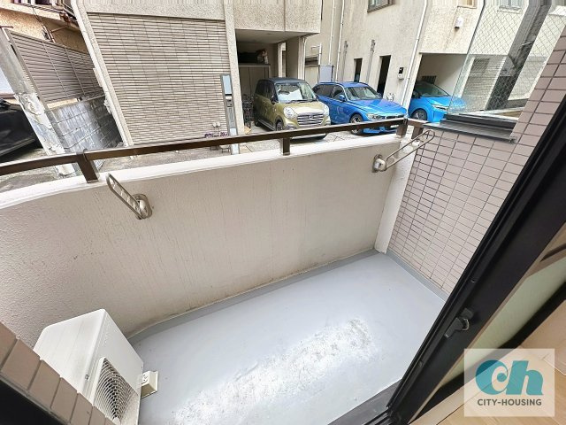 メゾン大森 101号室のバルコニー