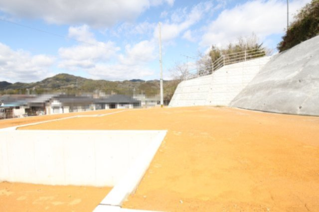 福井町　建築条件付き　売土地　【高台】　
