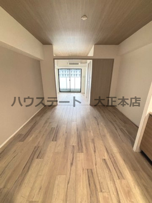 【居間・リビング】 | ドゥーエ南堀江 仲介手数料無料