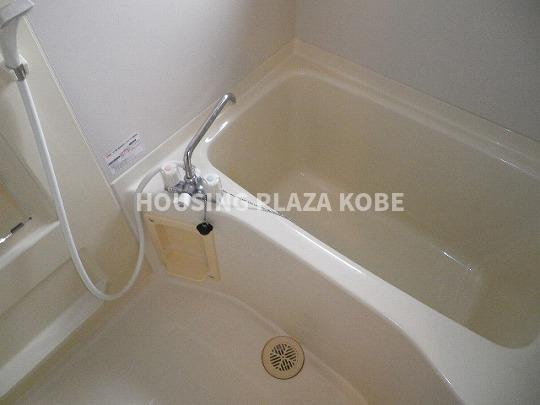 ティーズ潮見台の浴室