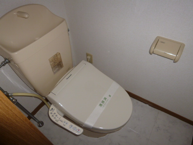 ビッグフォレストＳのトイレ|温水洗浄便座