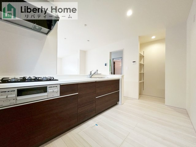 日立市東多賀町３期　新築戸建　2号棟のキッチン