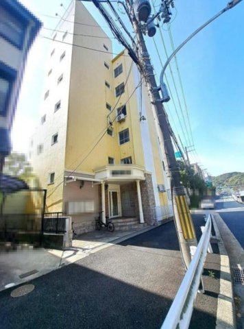 兵庫県神戸市須磨区　1棟収益マンション　ＵＣ離宮の外観