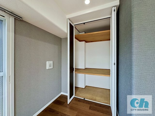 スカイライフハイツ 301号室の収納