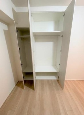 Brillia Tower 聖蹟桜ヶ丘 BLOOMING RESIDEの収納|※別号室参考写真です