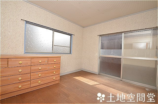 中間市中央１丁目のテラスの内装