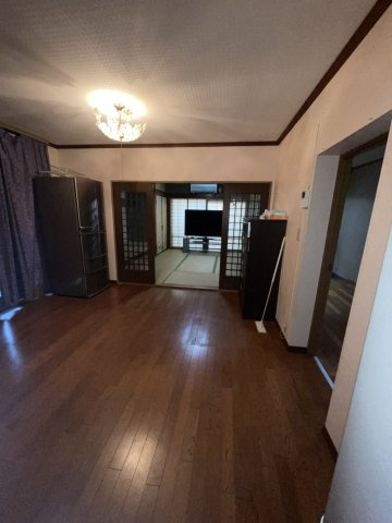 和歌山市杭ノ瀬・中古戸建・54145の居間・リビング