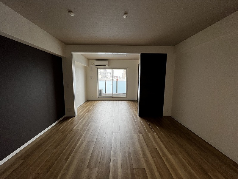 GrandPaseo  southの居間・リビング