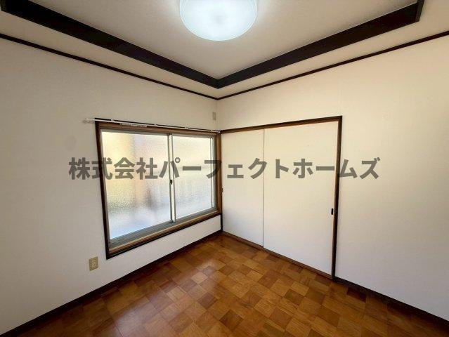 向井田1丁目戸建　賃貸の洋室|ゆったりした洋室です