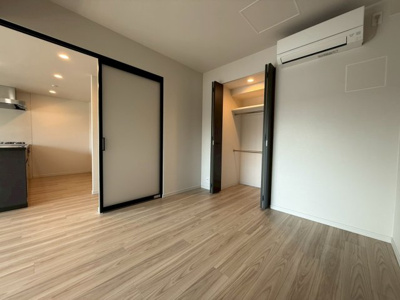 【洋室】 | S-RESIDENCE松屋町asence