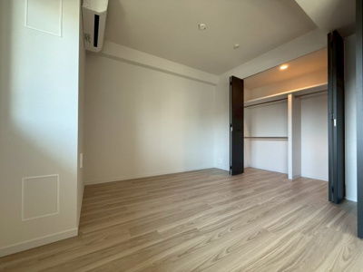 【洋室】 | S-RESIDENCE松屋町asence