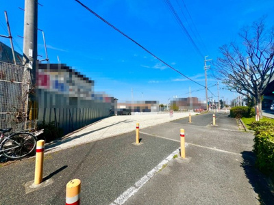 【前面道路含む現地写真】 | 黒山　売土地 | 【南東向き】日当り・通風良好♪たっぷりの陽光に包まれる明るい住まいになりますね♪