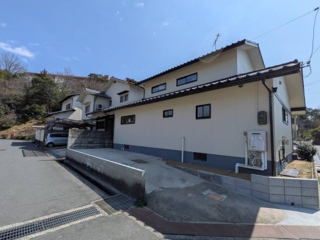 都窪郡早島町若宮 中古住宅の駐車場|◆北側の駐車スペースは1台分駐車可能です。