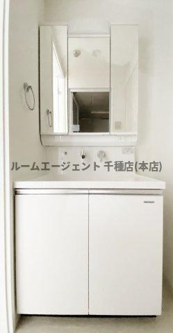 スリーアイランドタワー千種の洗面所