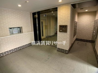 【エントランス】 | ドゥーエ横濱桜木町